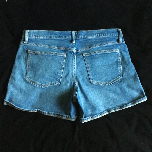 Gap Jean shorts - Picture 2 of 3